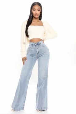 Fashion Nova Bridge The Distance Wide Leg Jeans - Medium Blue Wash