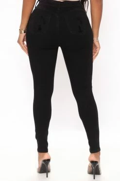 Fashion Nova Booty Booty Push Up Skinny Jeans - Black