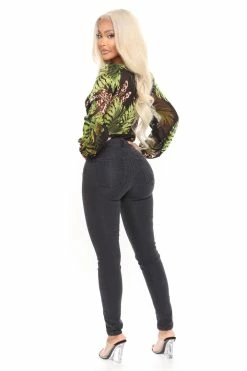 Fashion Nova Wifey High Rise Booty Lifter Jeans - Grey Skinny Jeans