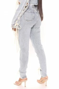 Fashion Nova Can't Keep Up Skinny Jeans - Light Blue Wash