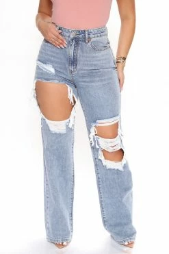 Fashion Nova Sassy Straight Leg Jeans - Light Blue Wash