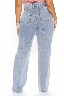 Fashion Nova Sassy Straight Leg Jeans - Light Blue Wash