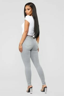 Fashion Nova Serving Curves High Rise Skinny Jeans - Grey