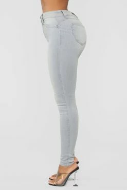 Fashion Nova Serving Curves High Rise Skinny Jeans - Grey