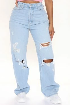Fashion Nova California Summer 90's Baggy Jeans - Light Blue Wash