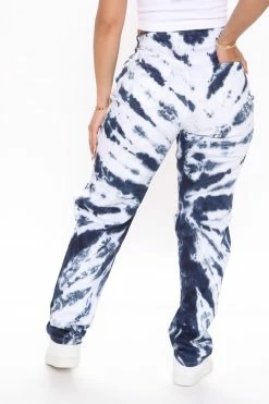 Hot Sale ๐ Fashion Nova Stormy Clouds Stretch Tie Dye Mom ๐ Jeans - White/Blue ๐ฅ 13 Fashion Nova Stormy Clouds Stretch Tie Dye Mom Jeans - White/Blue