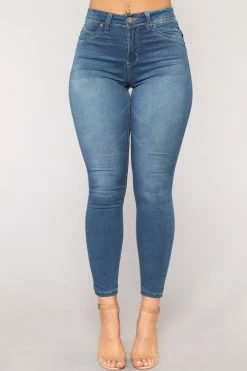 Fashion Nova Squat Like That Booty Lifting Jeans - Medium Blue Wash