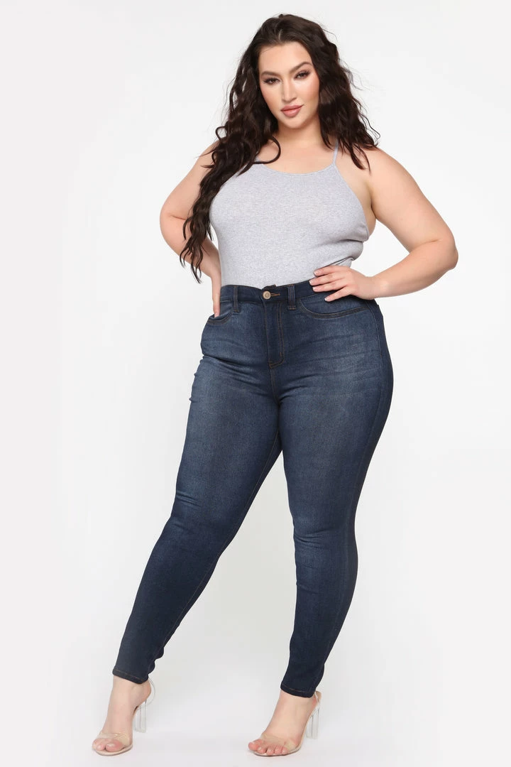 Fashion Nova Eva Super Soft Curvy Skinny Jean - Dark