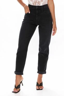 Fashion Nova Affair Of The Heart Mom Jeans - Black