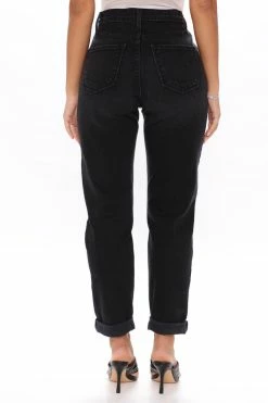 Fashion Nova Affair Of The Heart Mom Jeans - Black