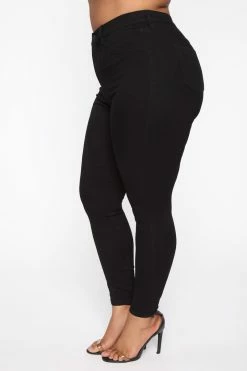 Fashion Nova Emma Super Stretch High Rise Skinny Jean - Black