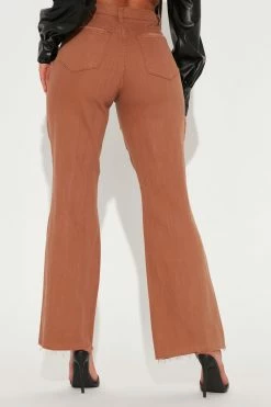 Fashion Nova Set Me Free Ripped Straight Leg Jeans - Brown