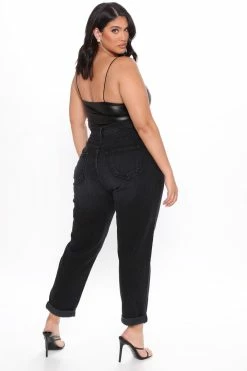 Fashion Nova Affair Of The Heart Mom Jeans - Black