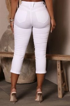 Fashion Nova Too Much Booty Lifting Crop Jean - White Skinny Jeans