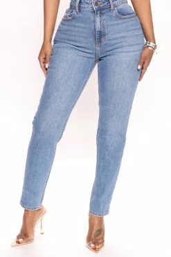 Fashion Nova Summer Sky High Waist Slim Straight Leg Jeans - Medium Wash