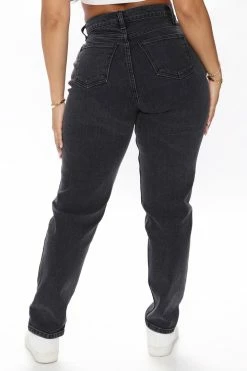 Fashion Nova Very Special High Rise Mom Jeans - Black