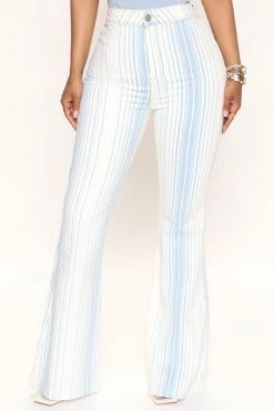 Fashion Nova Aquarius Striped Stretch Flare Jeans - White/Blue