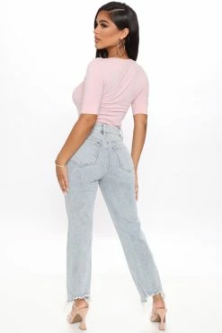 Top 10 ๐คฉ Fashion Nova Time Out Crossover Distressed Vintage Ankle ๐ Jeans - Light Blue Wash ๐ 10 Fashion Nova Time Out Crossover Distressed Vintage Ankle Jeans - Light Blue Wash