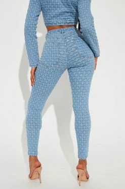 Fashion Nova Best Wishes Skinny Jeans - Light Wash