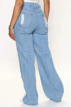 Fashion Nova VIP Pass Ripped Straight Leg Jeans - Medium Wash