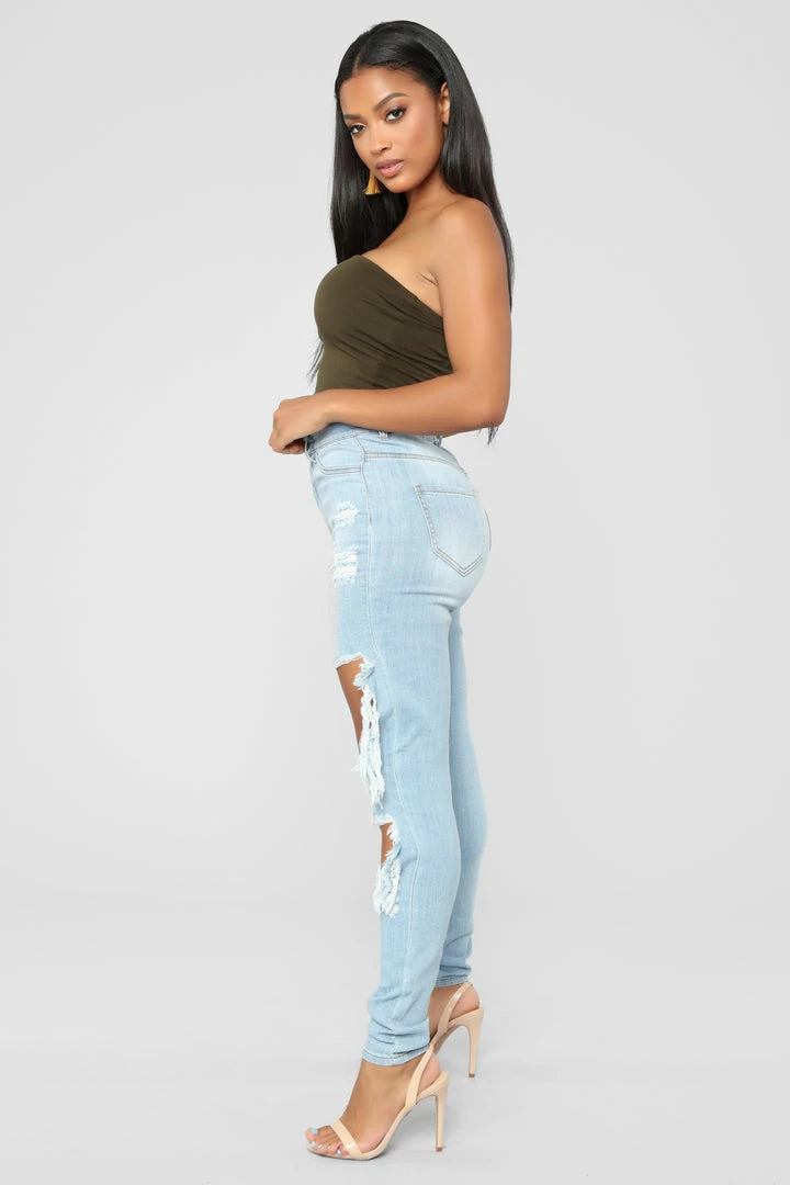 Outlet ๐ Fashion Nova Skinny ๐ Jeans Syracuse Distressed ๐ Jeans - Light Blue Wash โค๏ธ 5 Fashion Nova Skinny Jeans Syracuse Distressed Jeans - Light Blue Wash
