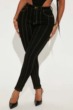 Fashion Nova Contour Seam Detail Skinny Jeans - Black