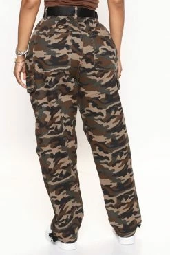 Fashion Nova Baggy Brigade High Rise Camo Cargo Jeans - Green/combo Baggy Jeans