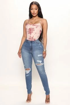 Fashion Nova Classic Curvy Ripped Skinny Jeans - Medium Wash