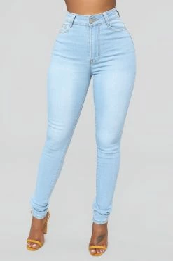 Fashion Nova Sedona High Rise Skinny Jean - Light Blue Wash