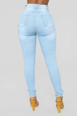 Fashion Nova Sedona High Rise Skinny Jean - Light Blue Wash