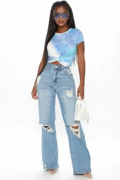 Fashion Nova Searched Far And Wide Leg Jeans - Medium Blue Wash Baggy Jeans