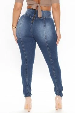 Fashion Nova Sculpted To Perfection Curvy Stretch Skinny Jeans - Dark Wash
