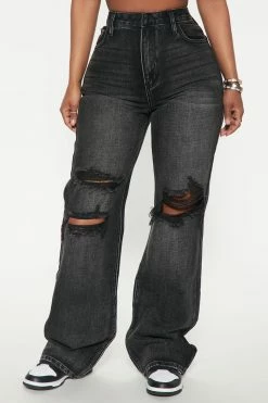Fashion Nova Bit Bossy Straight Leg Jeans - Black Wash