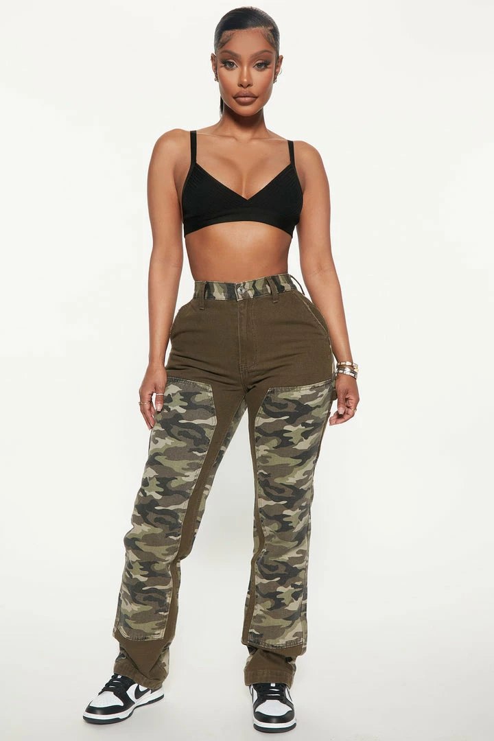 Best Pirce 🔥 Fashion Nova Eye To Eye Zero Stretch Carpenter 👖 Jeans - Camouflage 🌟 3 Fashion Nova Eye To Eye Zero Stretch Carpenter Jeans - Camouflage
