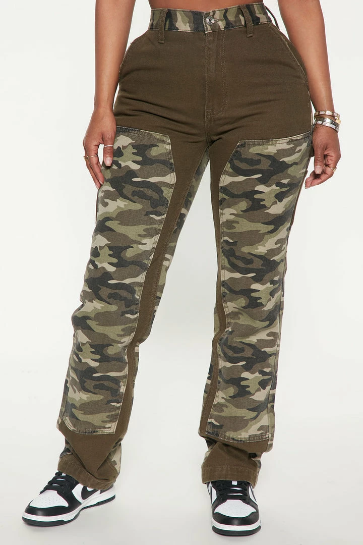 Best Pirce 🔥 Fashion Nova Eye To Eye Zero Stretch Carpenter 👖 Jeans - Camouflage 🌟 4 Fashion Nova Eye To Eye Zero Stretch Carpenter Jeans - Camouflage