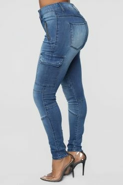 Fashion Nova Major Pain Cargo Jeans - Medium Blue Wash