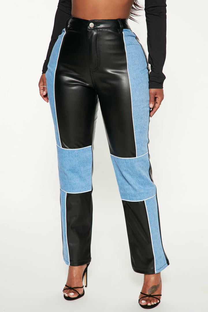 Discount β¨ Fashion Nova Love You Straight Leg π Jeans - Blue/Black π 4 Fashion Nova Love You Straight Leg Jeans - Blue/Black