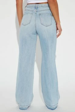 Fashion Nova Night Vibe 90's Baggy Jeans - Light Blue Wash