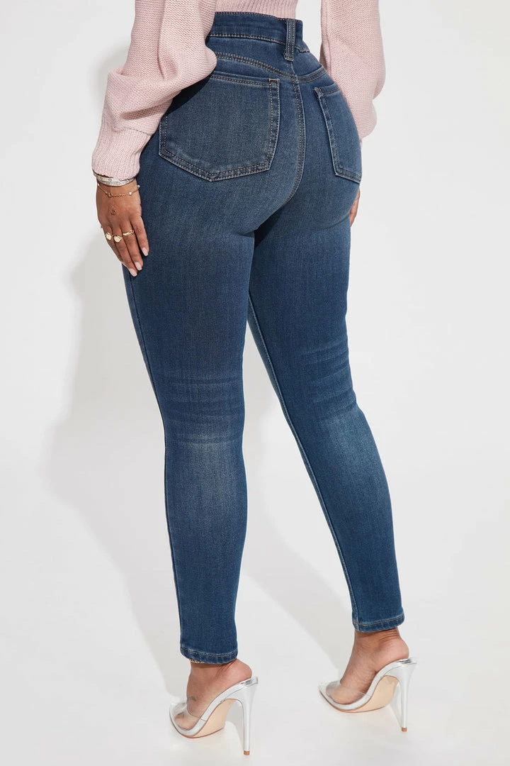 Brand new 💯 Fashion Nova It's Heating Up Fleece Lined Skinny 👖 Jeans - Medium Blue Wash 🤩 4 Fashion Nova It's Heating Up Fleece Lined Skinny Jeans - Medium Blue Wash