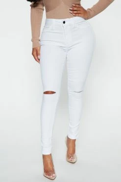 Fashion Nova Petite Canopy Jeans - White