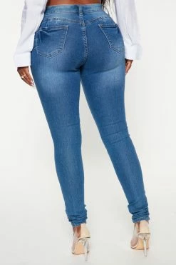 Fashion Nova Skinny Jeans Too Much Booty Low Rise Jeans - Medium Blue Wash