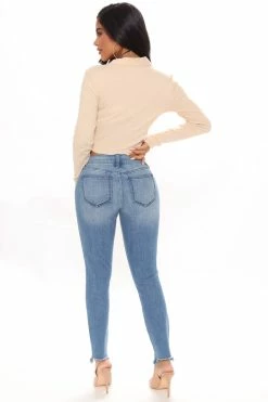 Fashion Nova Your Turn Ankle Jeans - Medium Blue Wash