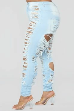 Cheap 🎉 Fashion Nova Caught In Your Love Distressed 👖 Jeans - Light Blue Wash Skinny 👖 Jeans 🎁 21 Fashion Nova Caught In Your Love Distressed Jeans - Light Blue Wash Skinny Jeans