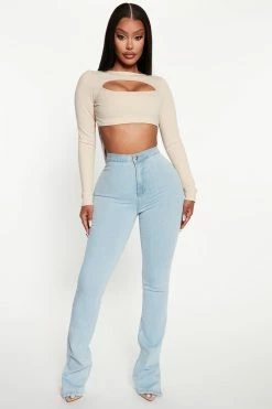 Fashion Nova Side Slit Stretch Bootcut Jeans - Light Wash