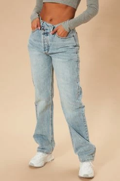 Fashion Nova Crossover Straight Leg Jeans - Light Blue Wash