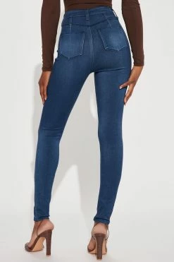 Fashion Nova Tall Eva Super Soft Curvy Skinny Jean - Medium Wash