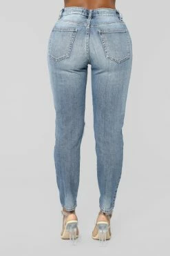 Fashion Nova Tobi High Rise Mom Jeans - Medium Blue Wash