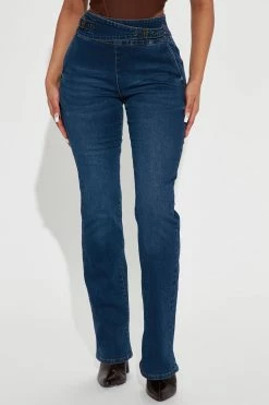 Fashion Nova Headstrong Belted Bootcut Jeans - Dark Wash