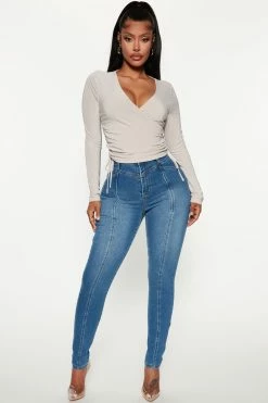 Fashion Nova Elsie Sculpting Stretch Skinny Jeans - Medium Wash