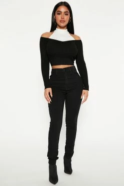 Fashion Nova Petite Classic High Waist Skinny Jeans - Black